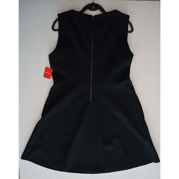 SPANX 20381R Women's Sz XS Classic Black The Perfect Fit & Flare Dress - Picture 6 of 13